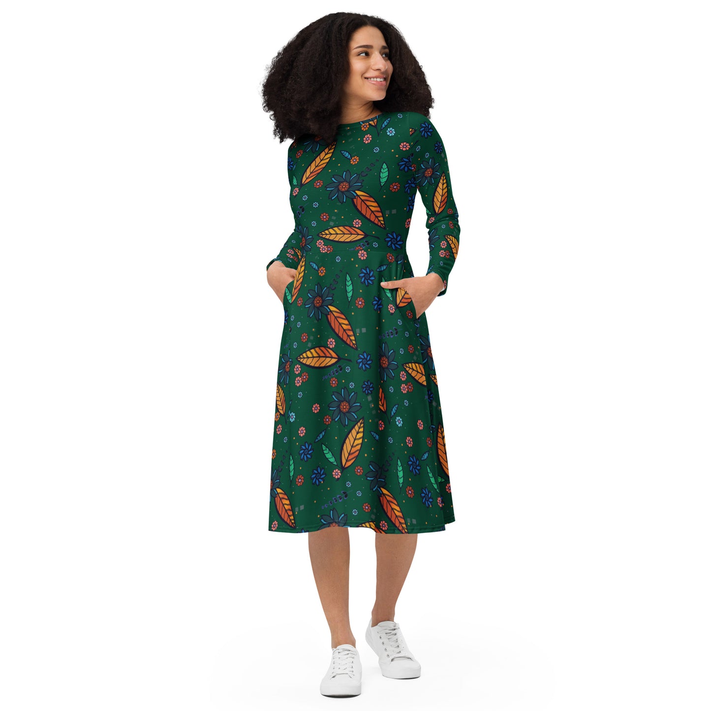FLOWER POWER. All-over print long sleeve midi dress with pockets. Green.