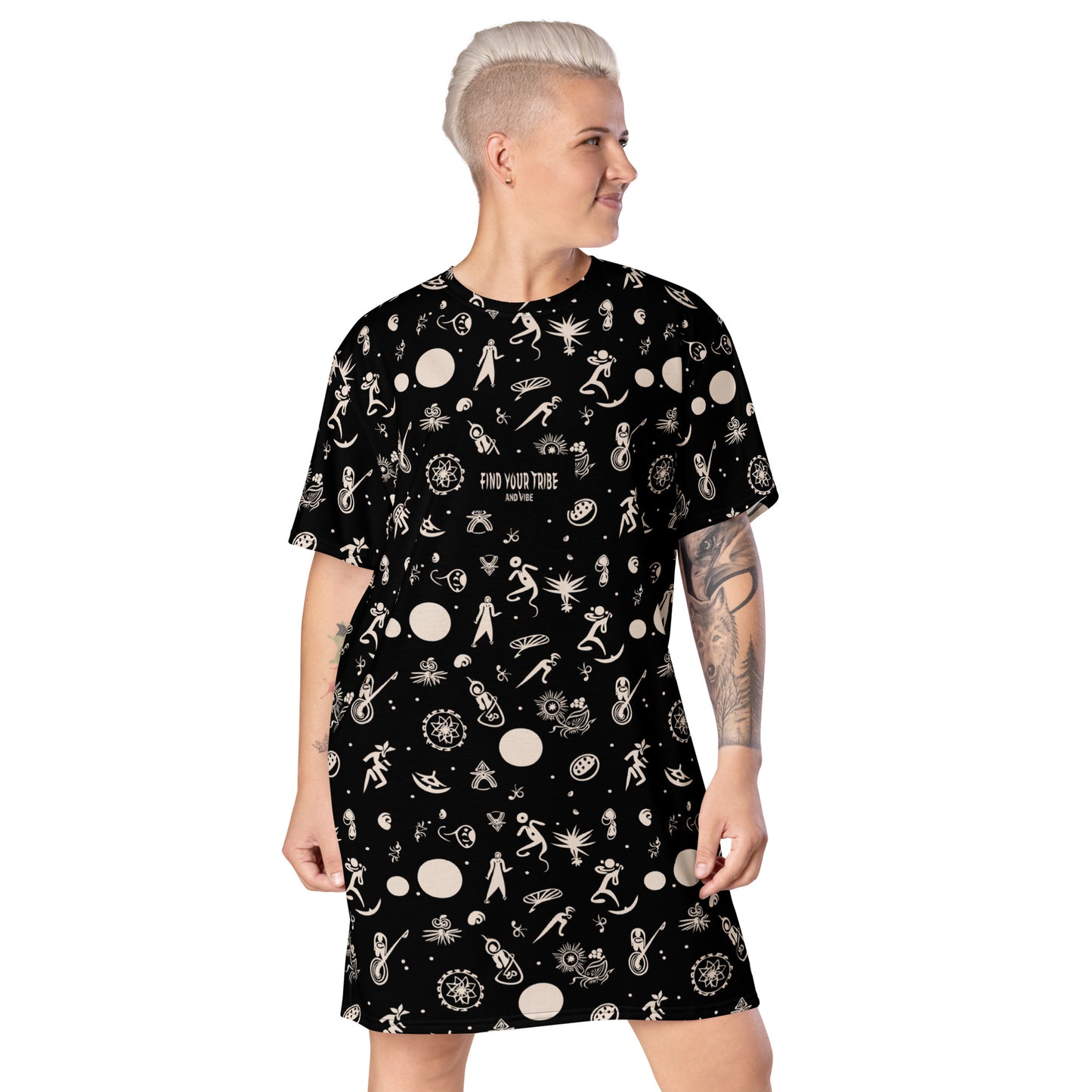 VIBE TRIBE. Oversized T-shirt dress
