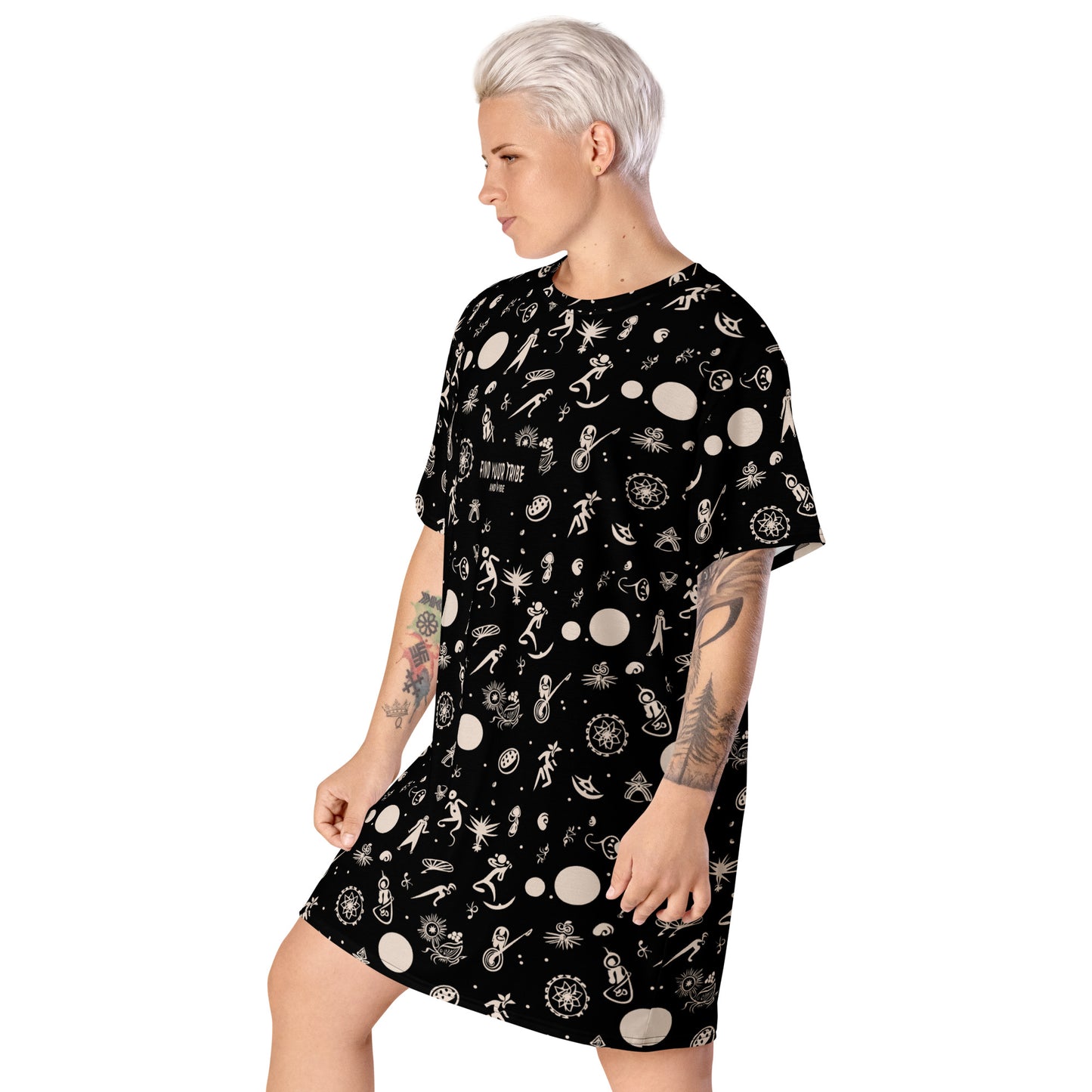 VIBE TRIBE. Oversized T-shirt dress
